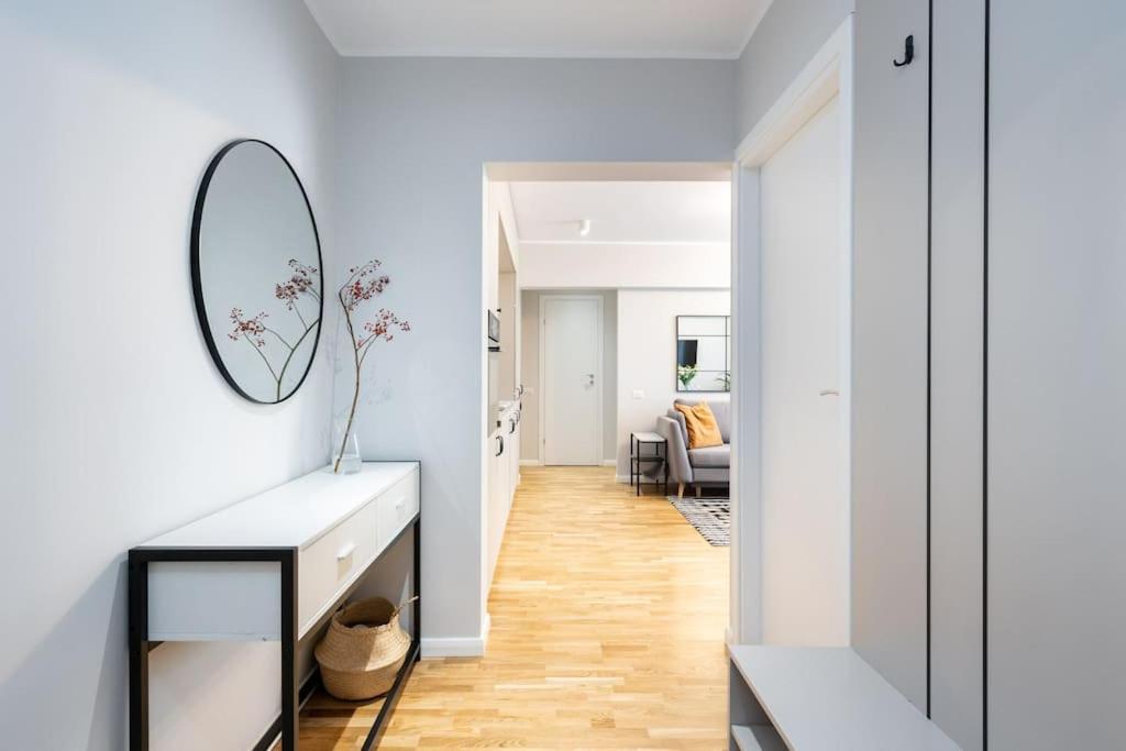 Sunny 2Br Flat - Top Location - Stunning Views Bucureşti Exterior foto